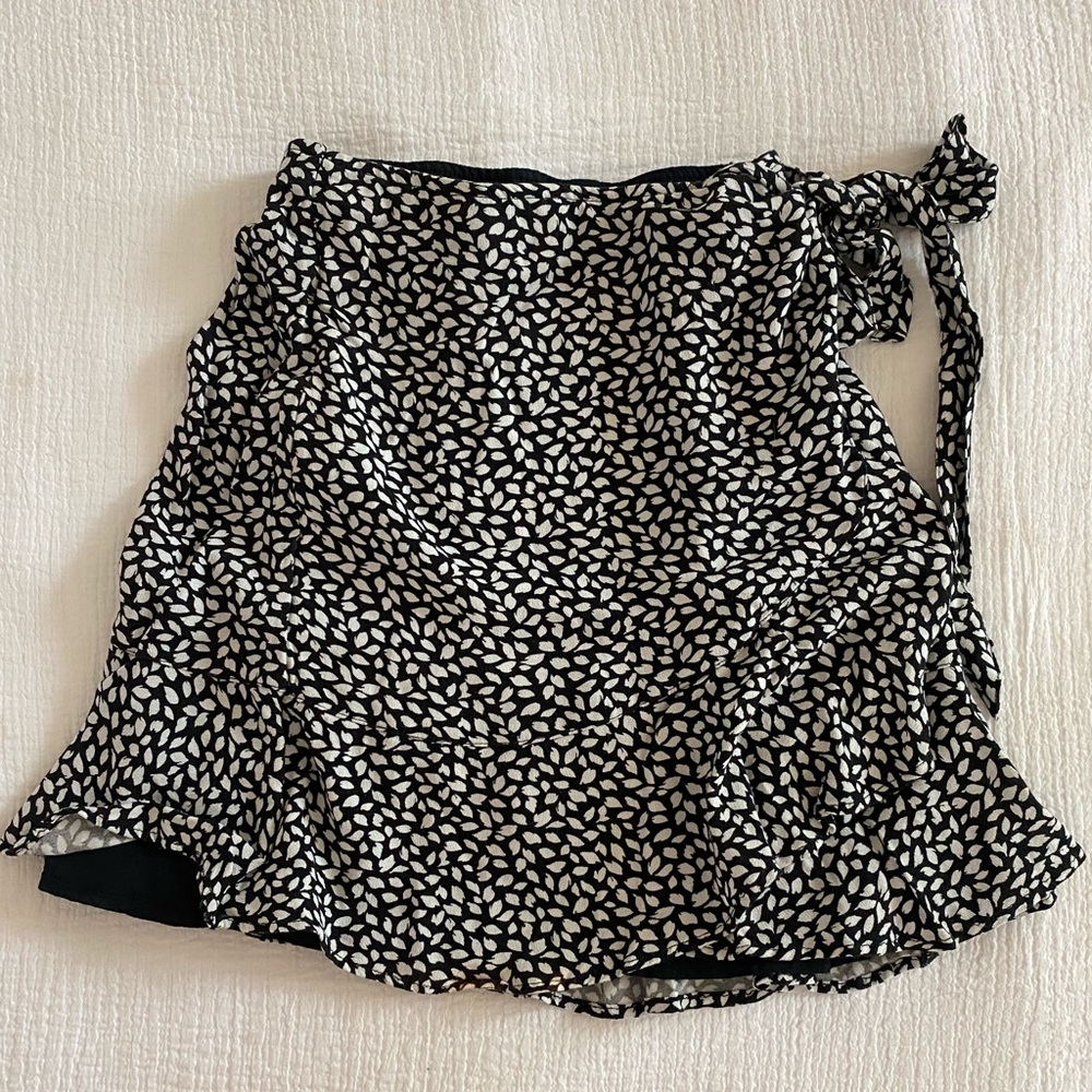 Abercrombie and Fitch Ruffled Wrap Mini Skirt